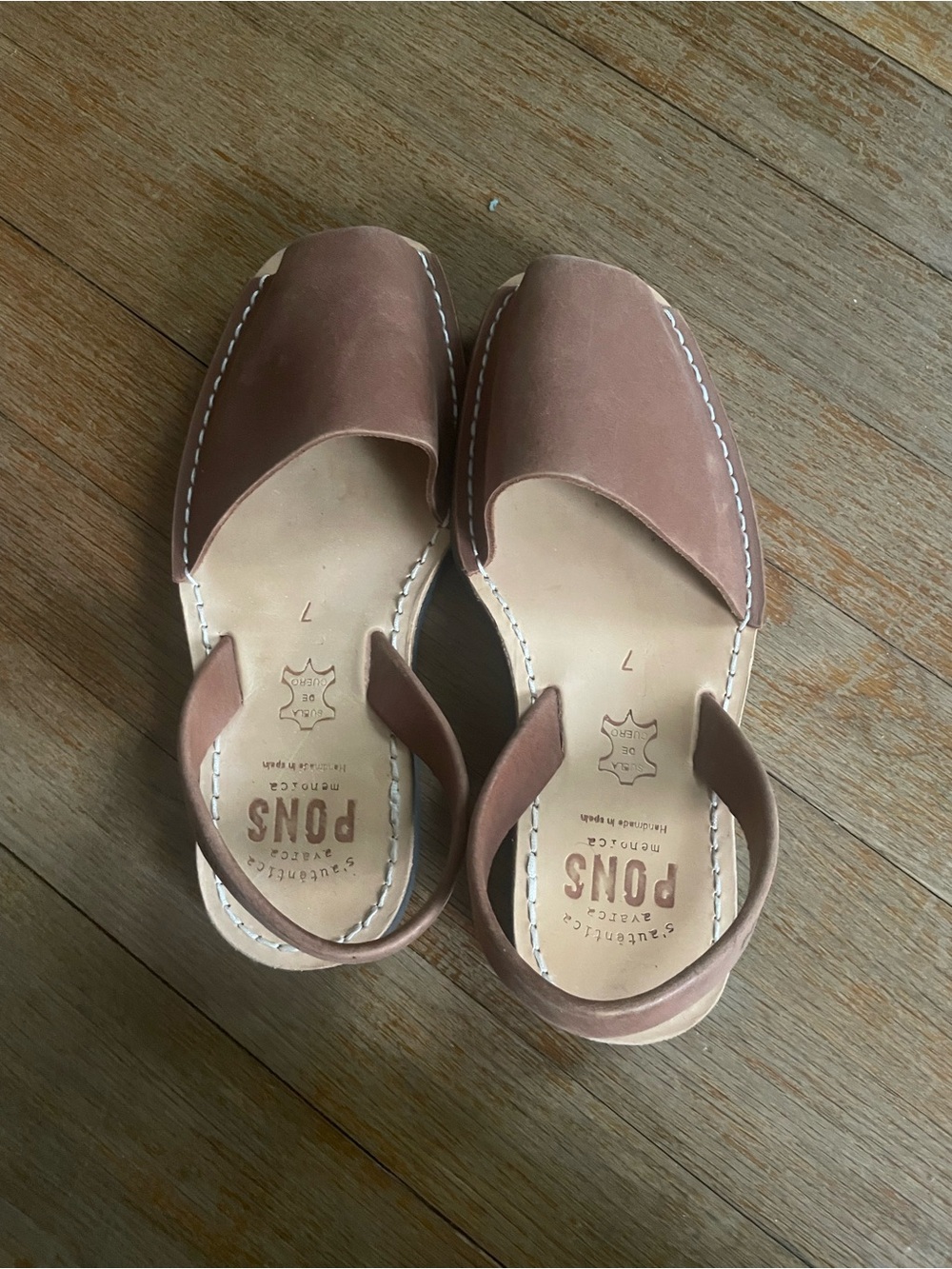 Classic Women’s Leather Pons Sandals in Mauve Brown